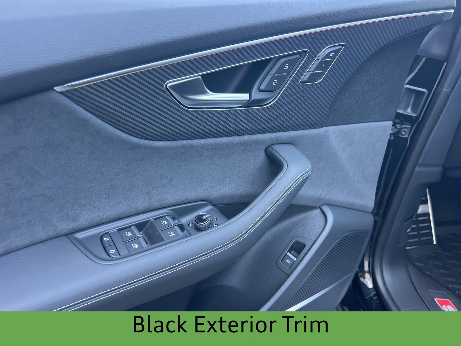 New 2026 Audi SQ8 Premium Plus AWD/4WD image 23