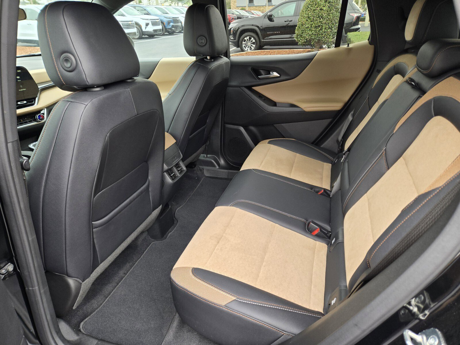 New 2025 Chevrolet Equinox ACTIV FWD image 6