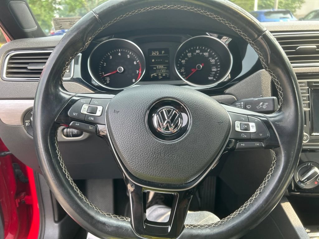 Used 2016 Volkswagen Jetta Sport FWD image 11