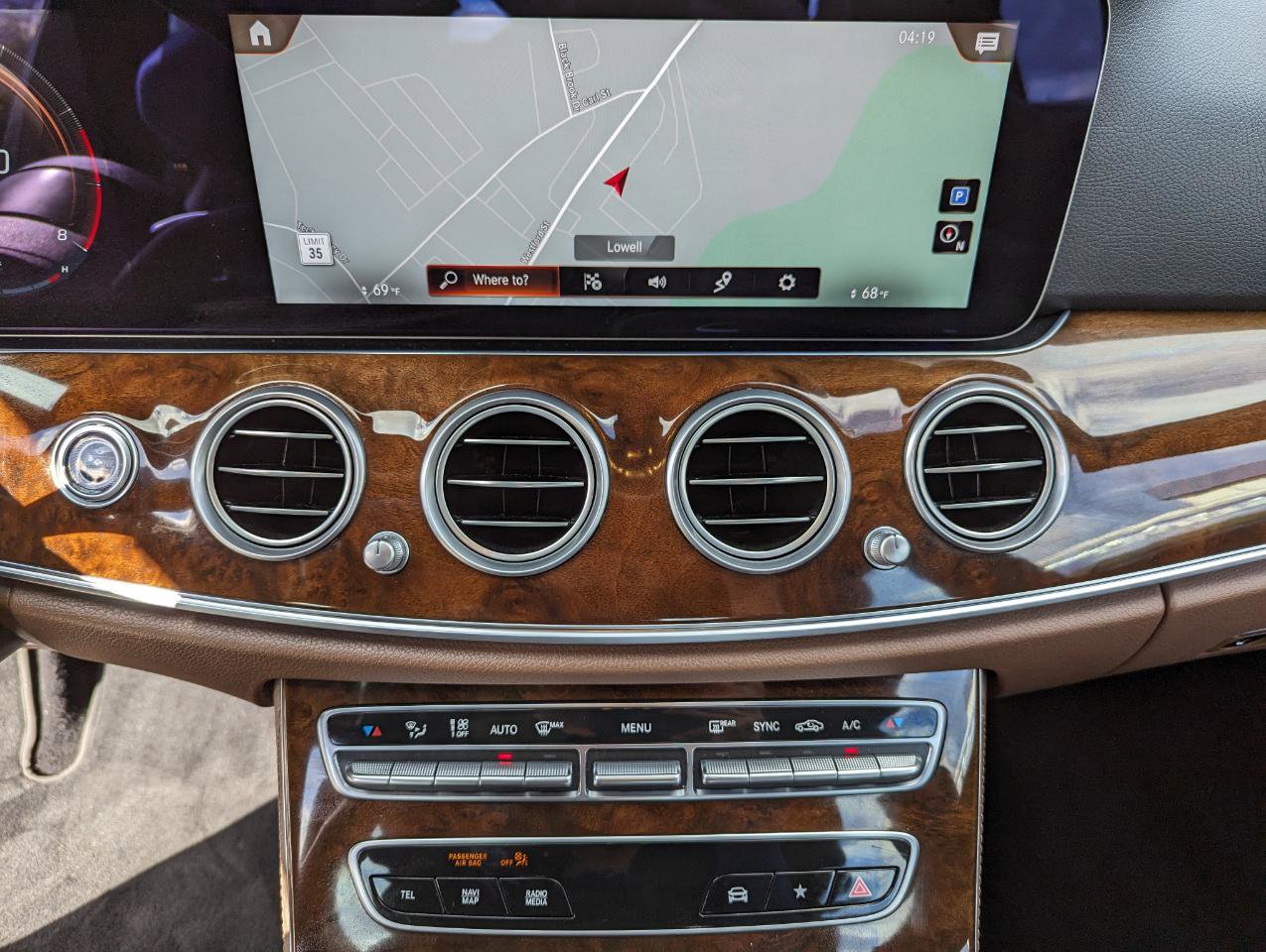 Used 2022 Mercedes-Benz E 350 4MATIC Sedan image 24