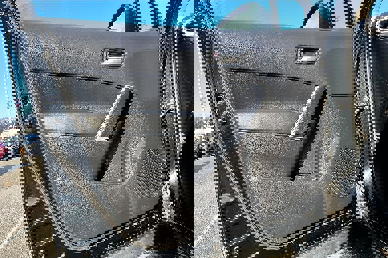 Used 2025 Toyota Corolla Cross XLE image 21