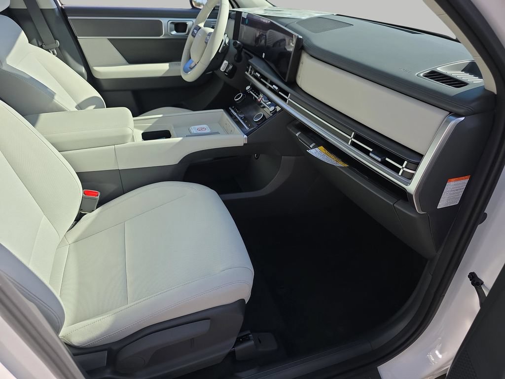 New 2026 Hyundai Santa Fe SE FWD image 24