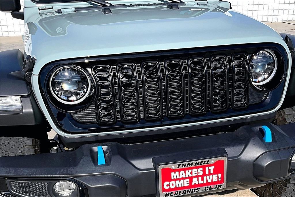 Used 2024 Jeep Wrangler Willys 4xe image 28