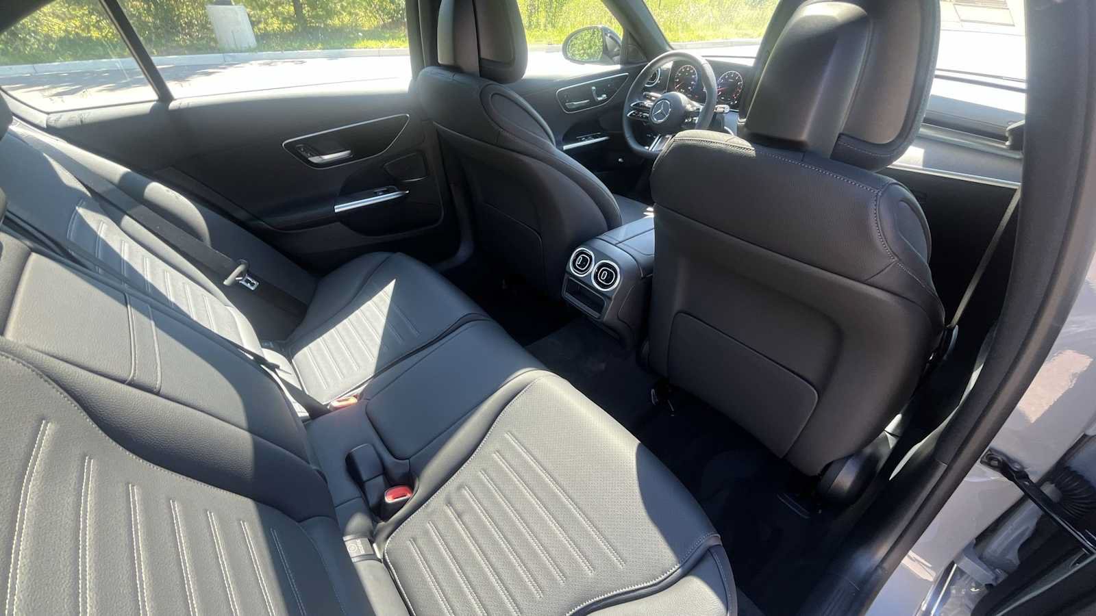New 2026 Mercedes-Benz C 300 4MATIC Sedan image 11