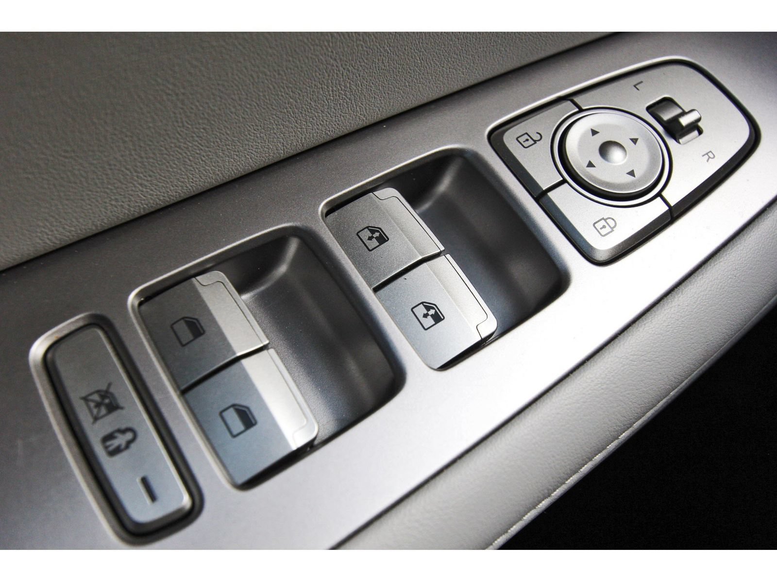 Used 2022 Hyundai Palisade SEL w/ 8P Bench Seat Package FWD image 21
