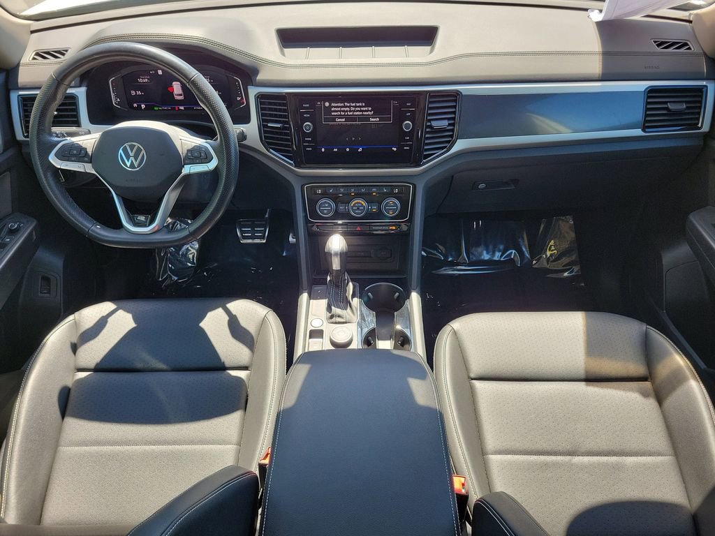 Used 2023 Volkswagen Atlas SEL R-Line image 13