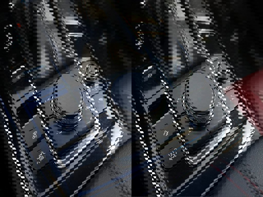 Used 2022 MAZDA CX-30 AWD 2.5 S w/ Preferred Package image 39