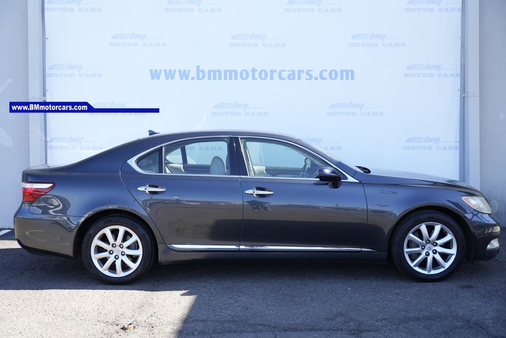Used 2007 Lexus LS 460 image 7