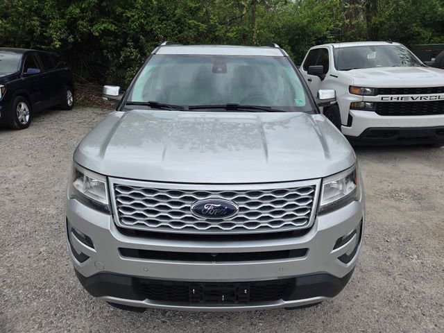Used 2016 Ford Explorer Platinum AWD/4WD image 2