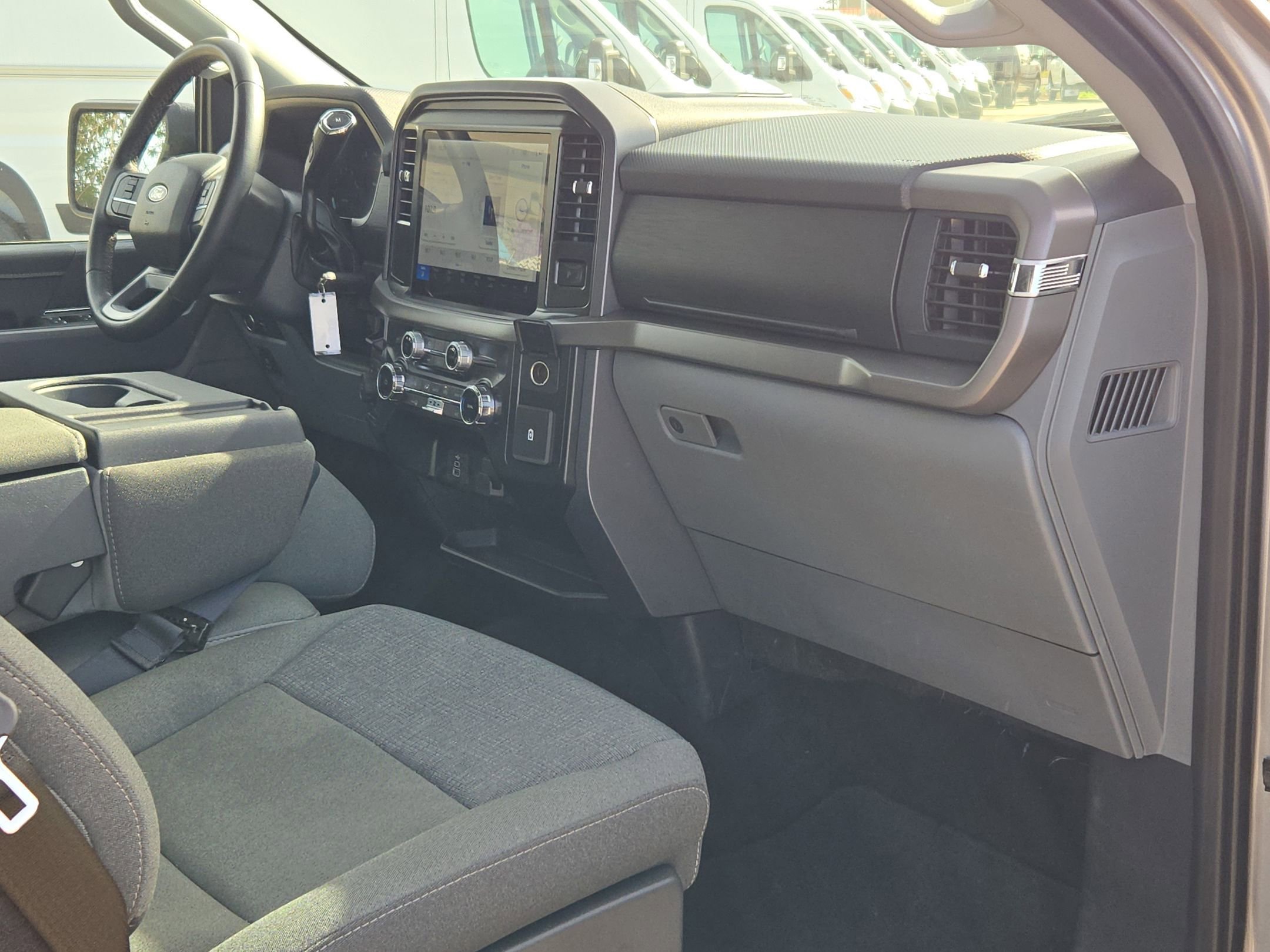 Used 2025 Ford F150 XLT w/ Equipment Group 301A Standard image 27