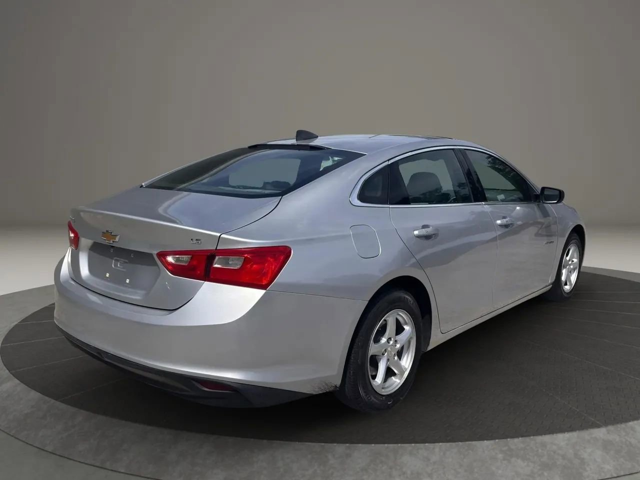Used 2016 Chevrolet Malibu LS FWD image 5