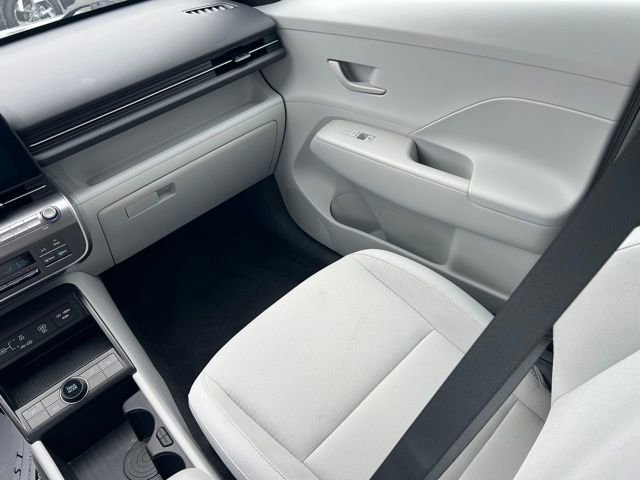Certified 2024 Hyundai Kona SEL FWD image 13