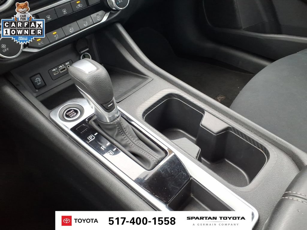 Used 2024 Nissan Sentra SV FWD image 17