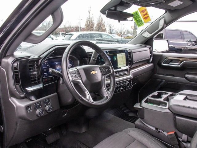 Used 2025 Chevrolet Silverado 1500 LT image 11