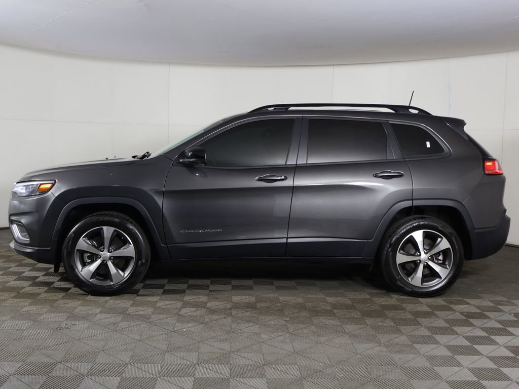 Used 2022 Jeep Cherokee Limited image 16