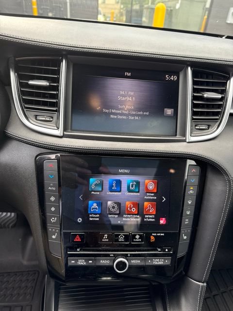 Used 2021 INFINITI QX50 Luxe w/ Appearance Package AWD/4WD image 10