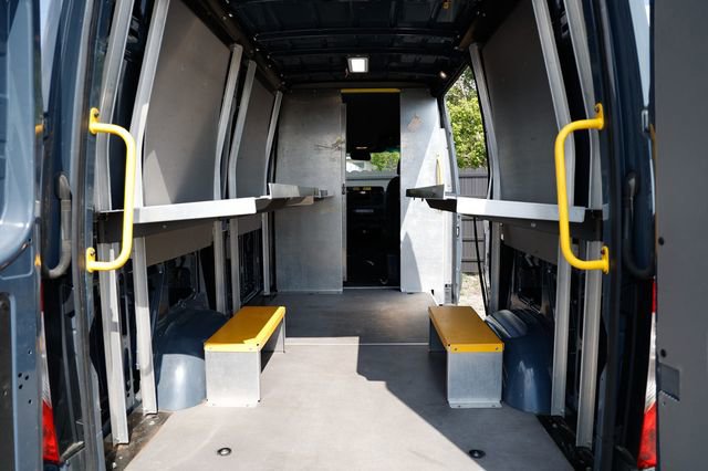 Used 2019 Mercedes-Benz Sprinter 144 image 11