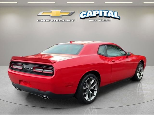 Used 2020 Dodge Challenger SXT w/ Plus Package RWD image 5