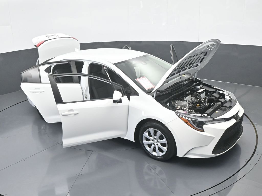Used 2022 Toyota Corolla LE image 66