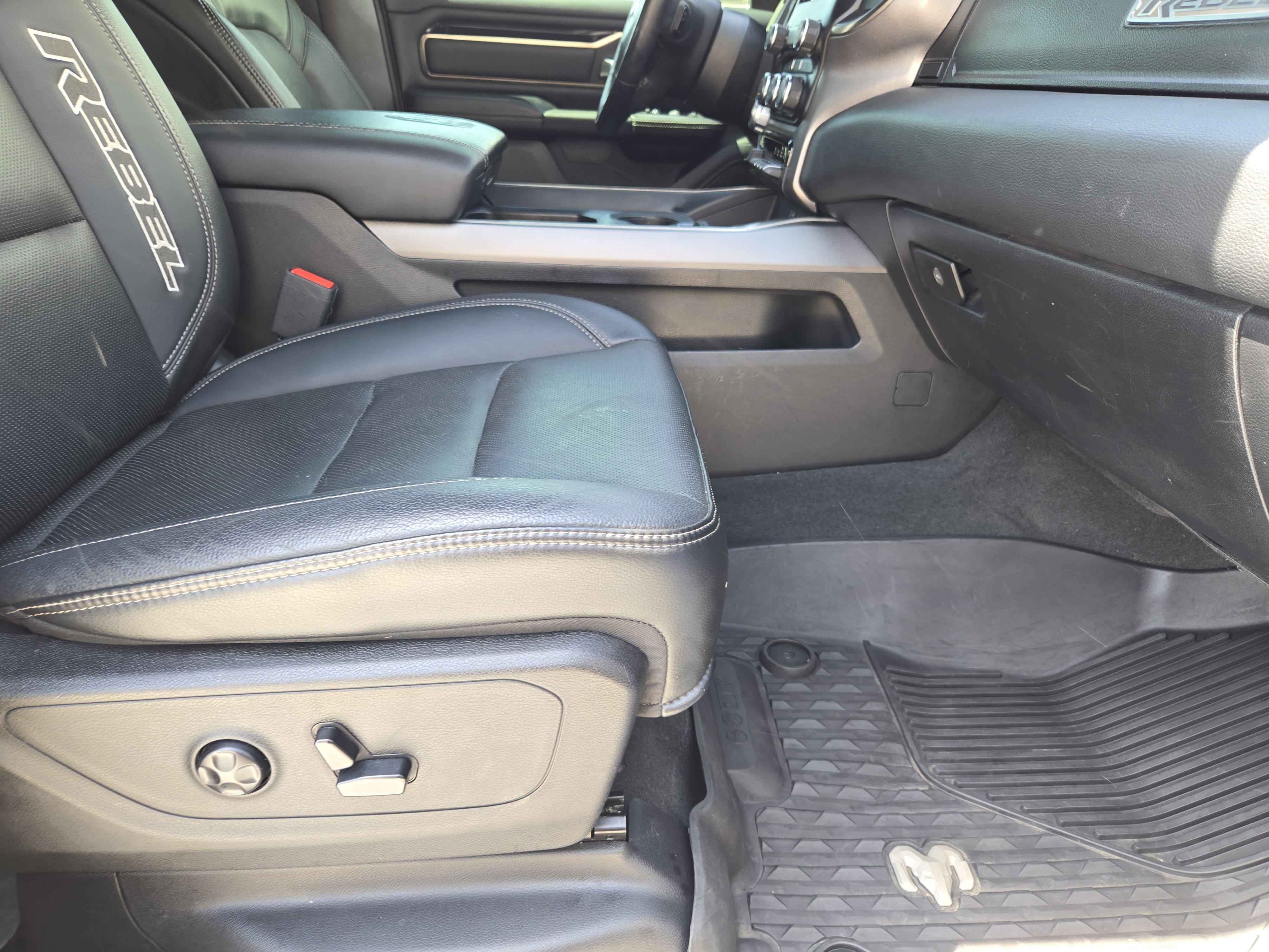 Used 2020 RAM 1500 Rebel w/ Rebel Level 2 Equipment Group image 17