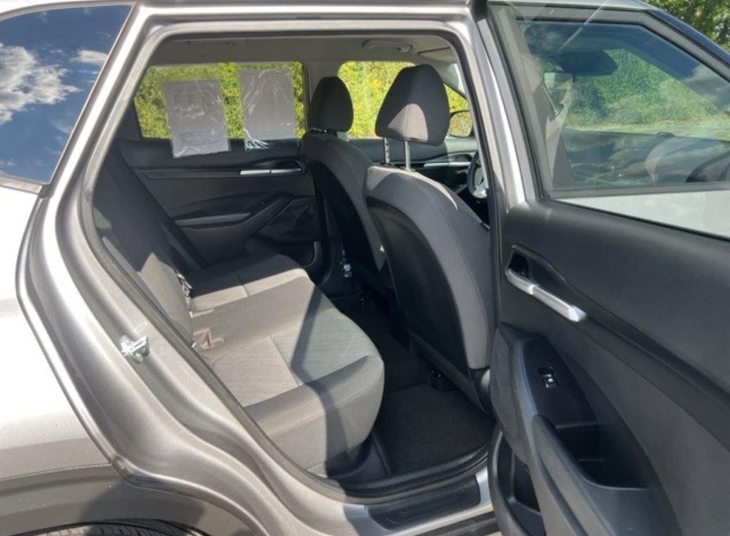 Used 2023 Kia Seltos LX image 17