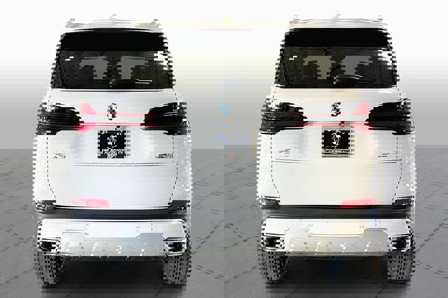 New 2026 BMW X5 xDrive40i w/ Climate Comfort Package image 4