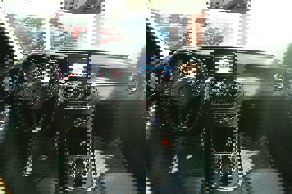 Used 2015 Mercedes-Benz C 300 4MATIC Sedan image 27