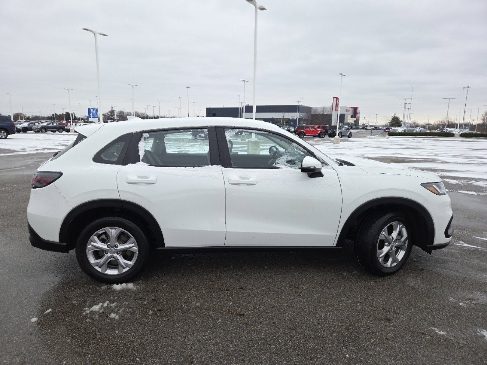 Used 2024 Honda HR-V LX image 16