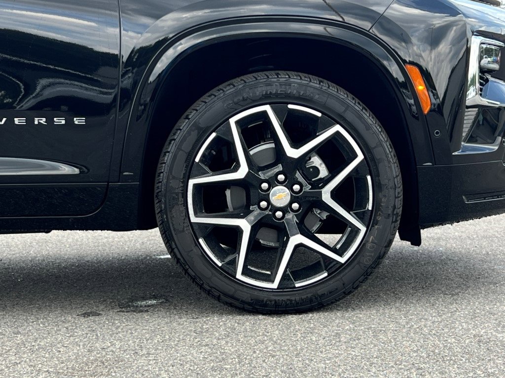 New 2026 Chevrolet Traverse High Country image 6