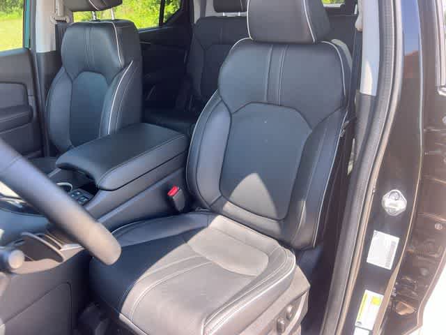 Used 2023 Honda Pilot Elite image 11