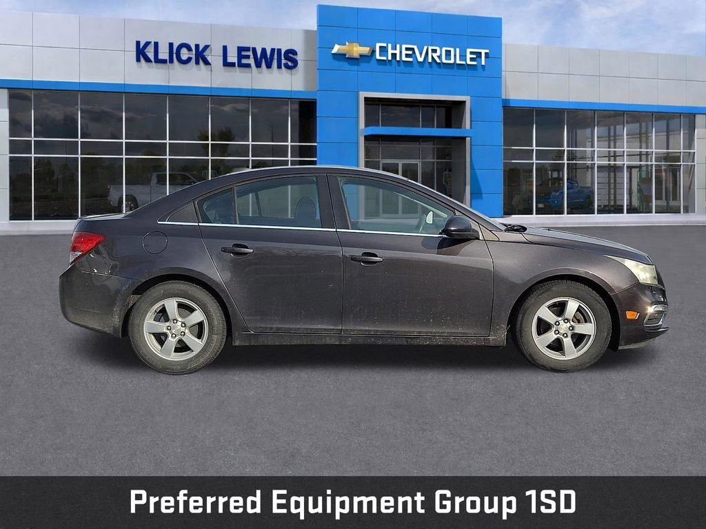 Used 2016 Chevrolet Cruze LT w/ Technology Package image 9