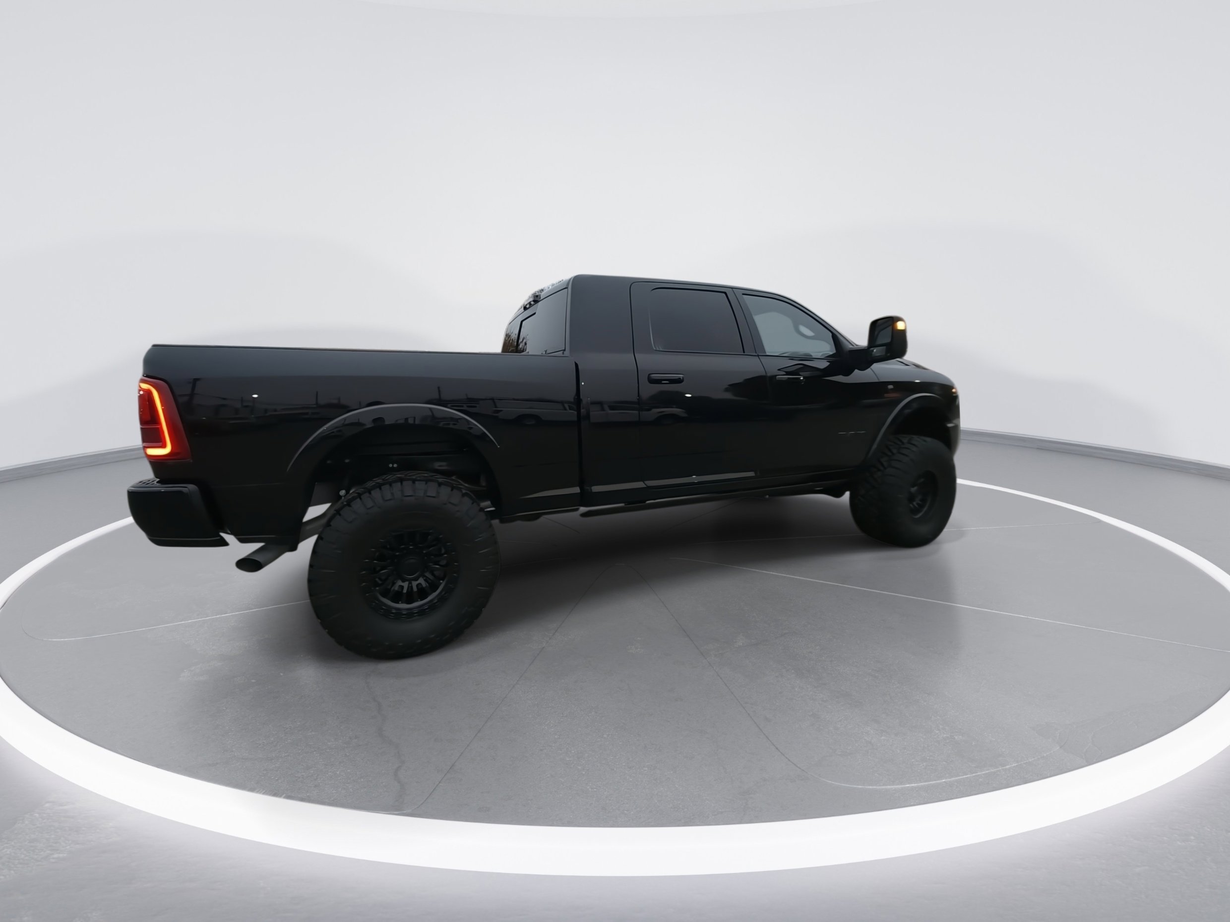 Used 2025 RAM 2500 Limited image 6