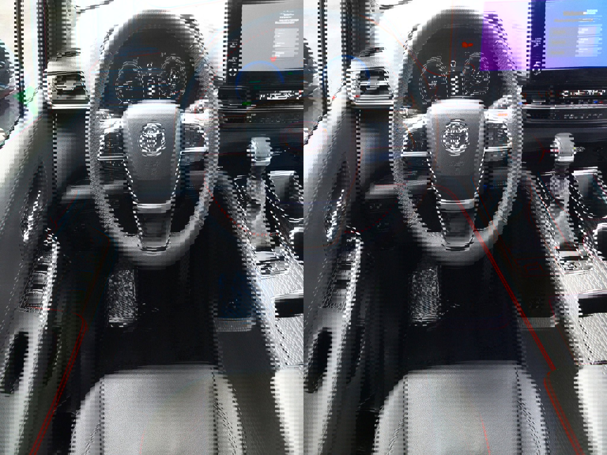 Used 2025 Toyota Sienna XSE w/ XSE Plus Package image 5