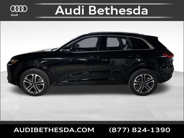 Certified 2025 Audi Q5 Premium w/ Convenience Package image 4