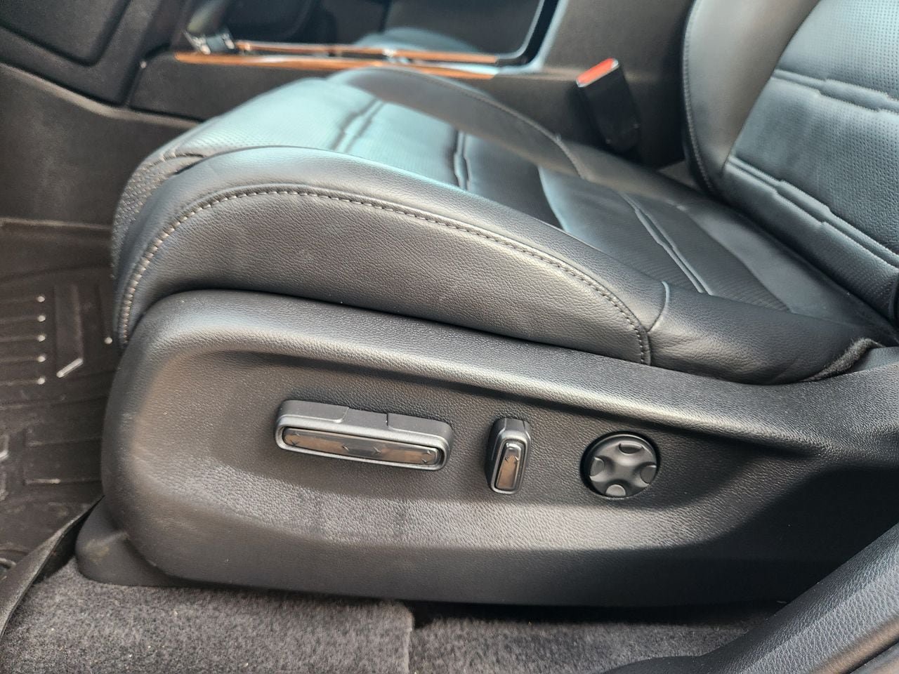 Certified 2022 Honda CR-V Touring image 23