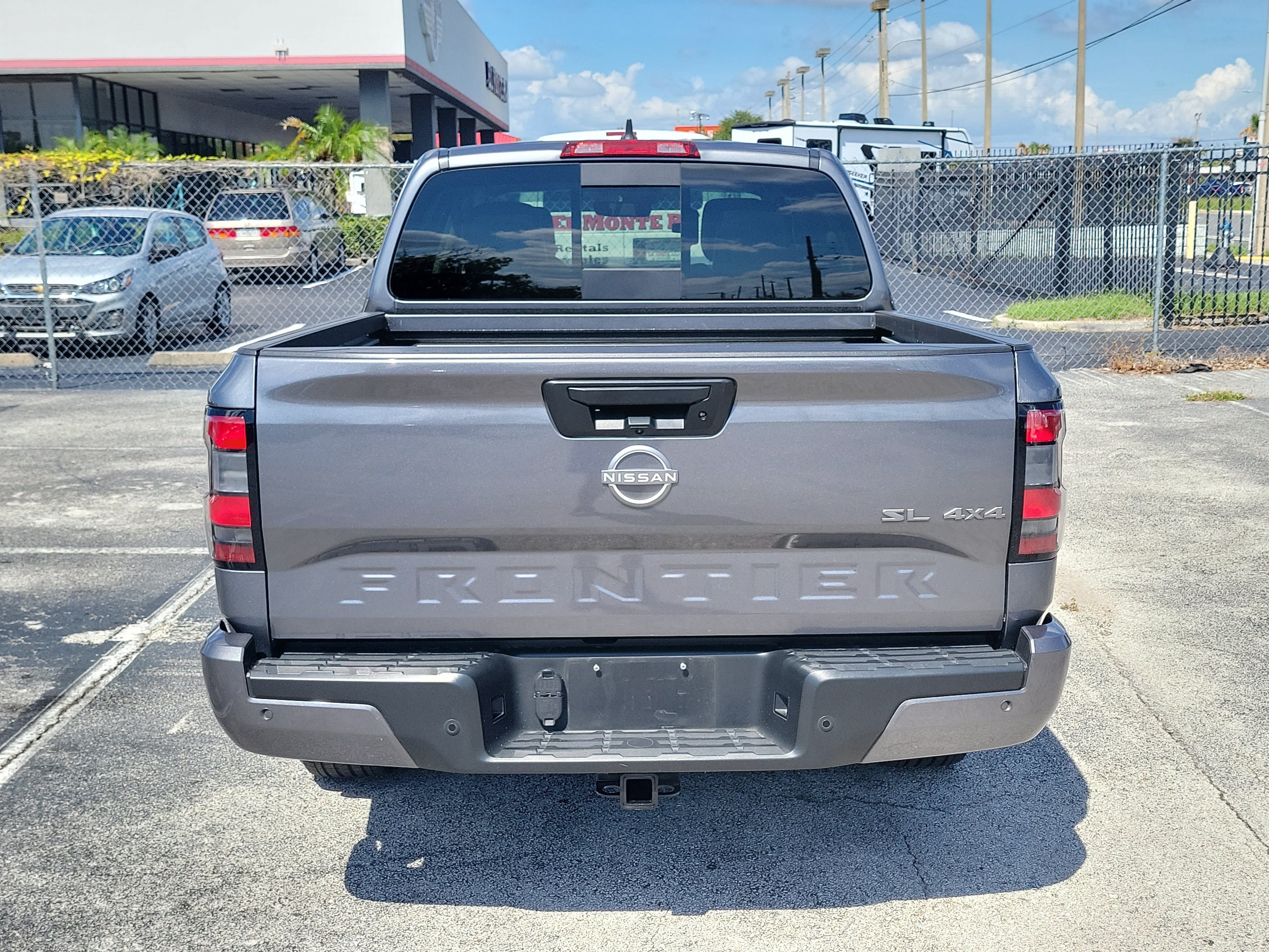 Certified 2024 Nissan Frontier SL w/ Technology Package AWD/4WD image 6