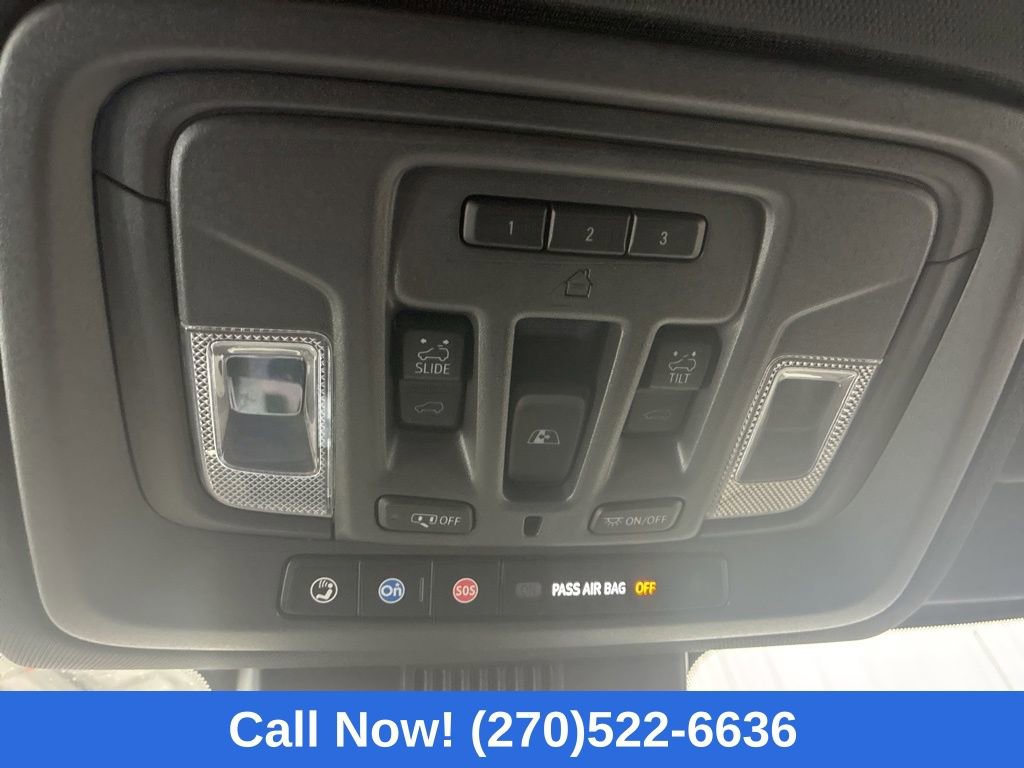 Used 2023 Chevrolet Silverado 1500 ZR2 w/ Technology Package image 31