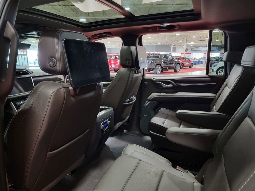 Certified 2024 GMC Yukon XL Denali w/ Denali Reserve Package image 24