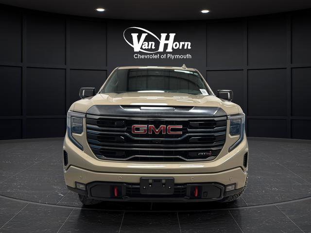 Used 2022 GMC Sierra 1500 AT4 w/ AT4 Premium Package image 8