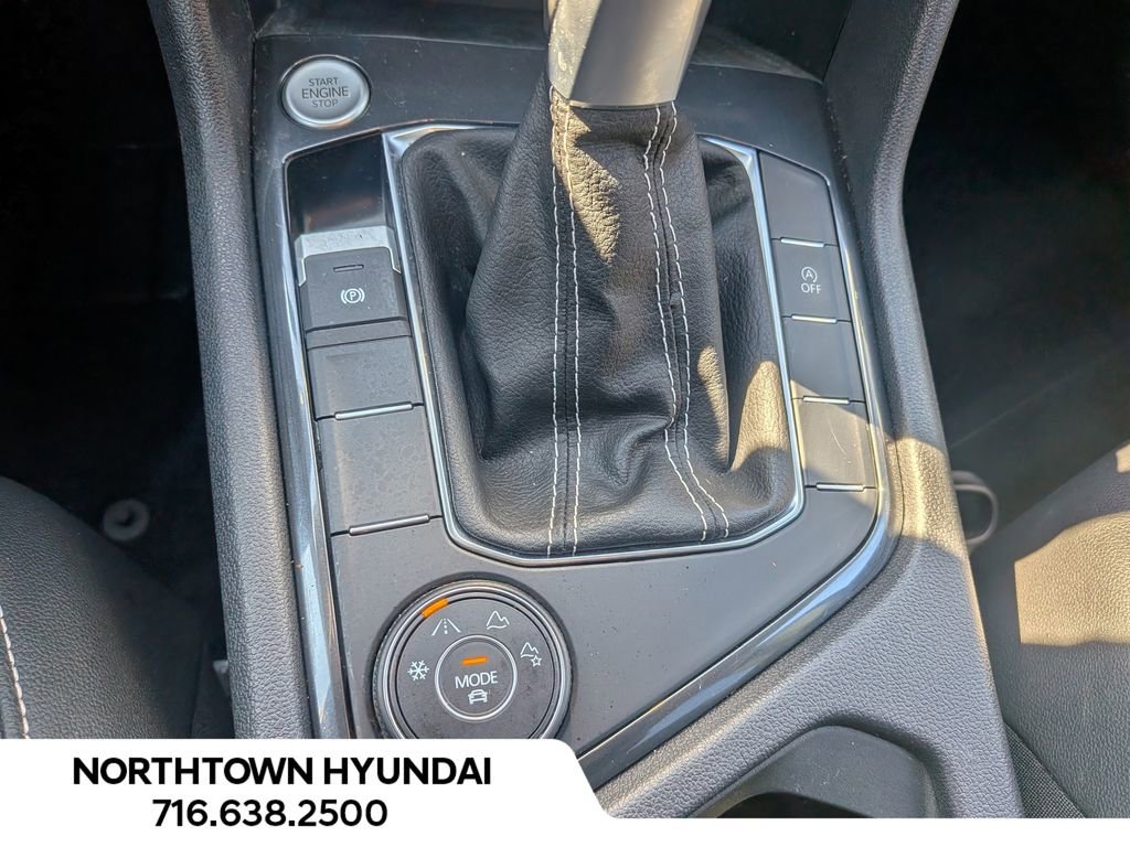 Used 2022 Volkswagen Tiguan SE image 15