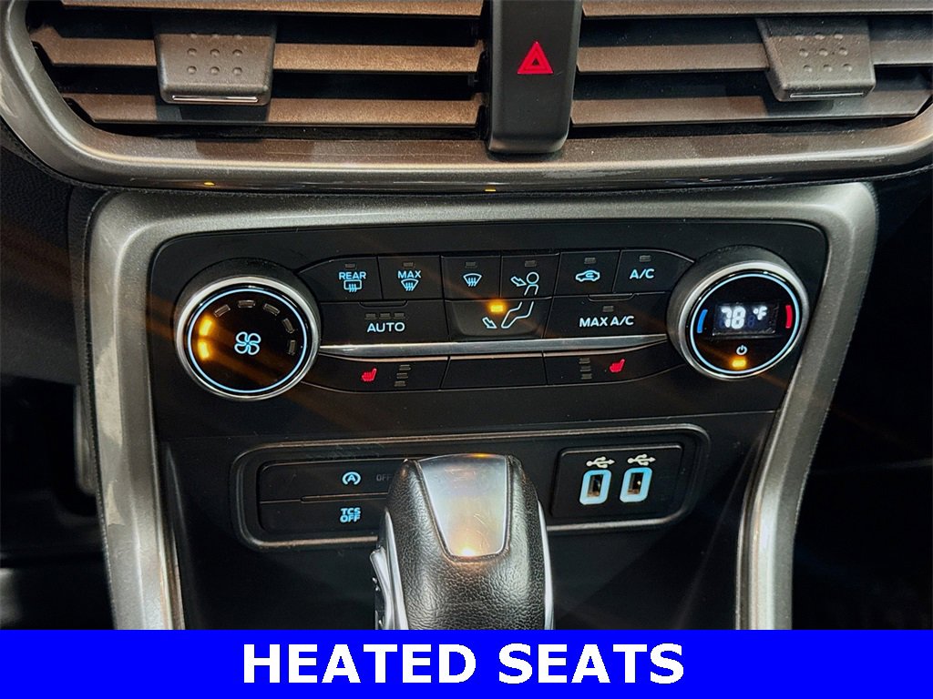 Used 2021 Ford EcoSport SE image 4