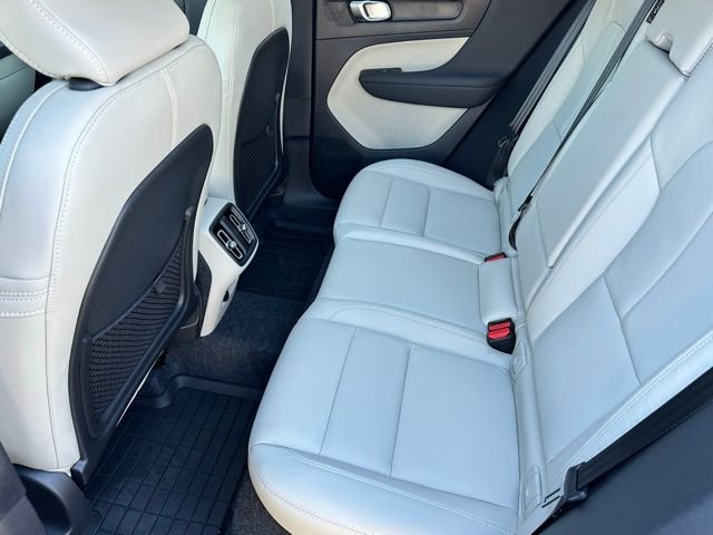 New 2026 Volvo XC40 B5 Plus w/ Protection Package Premier image 7