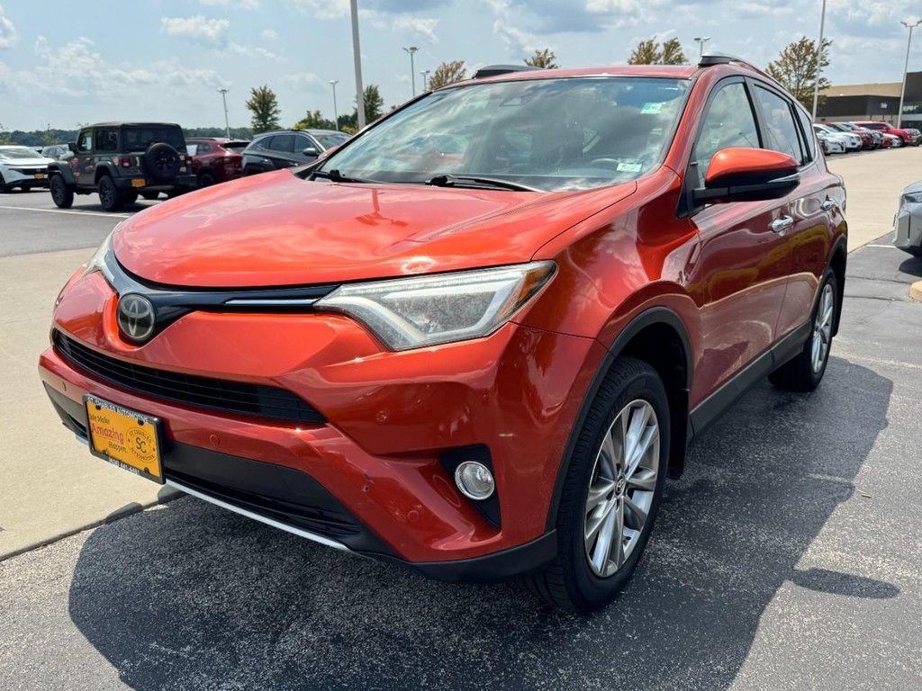 Used 2016 Toyota RAV4 Limited AWD/4WD image 8