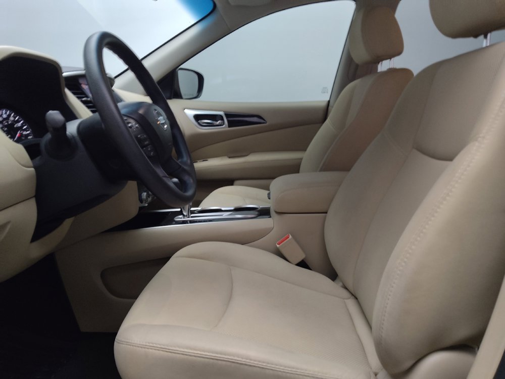 Used 2017 Nissan Pathfinder S FWD image 17