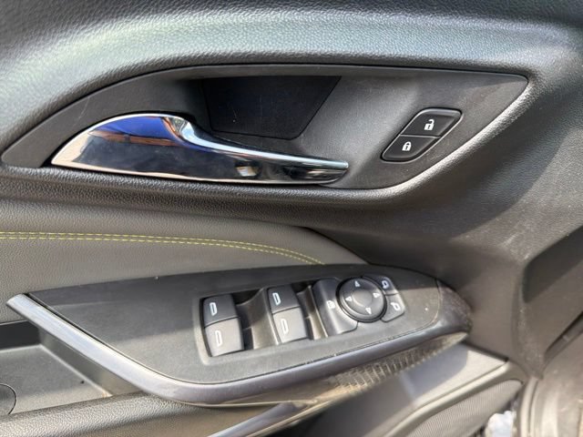 Used 2024 Chevrolet Trax ACTIV w/ Sunroof Package FWD image 9