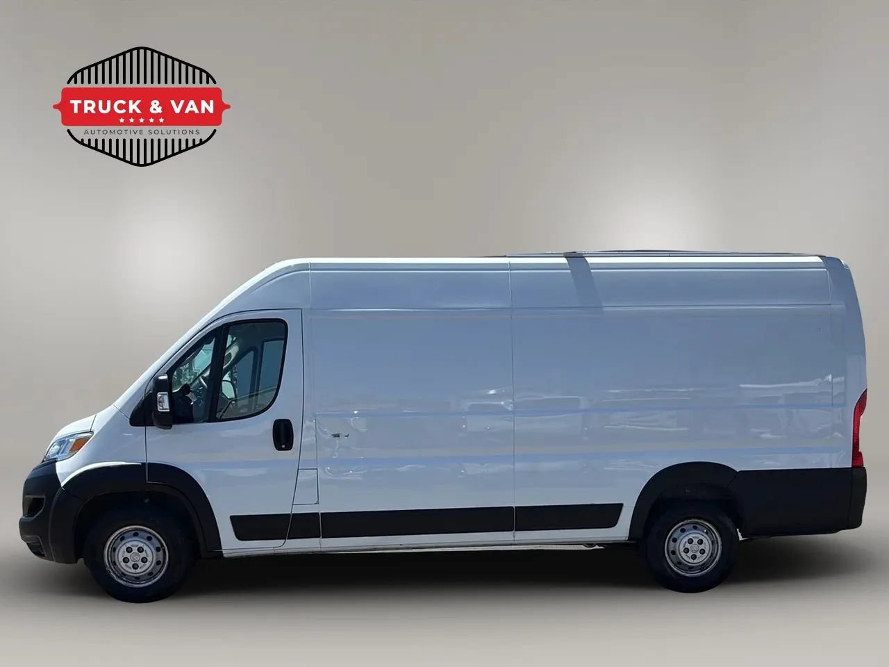 Used 2023 RAM ProMaster 3500 FWD image 3