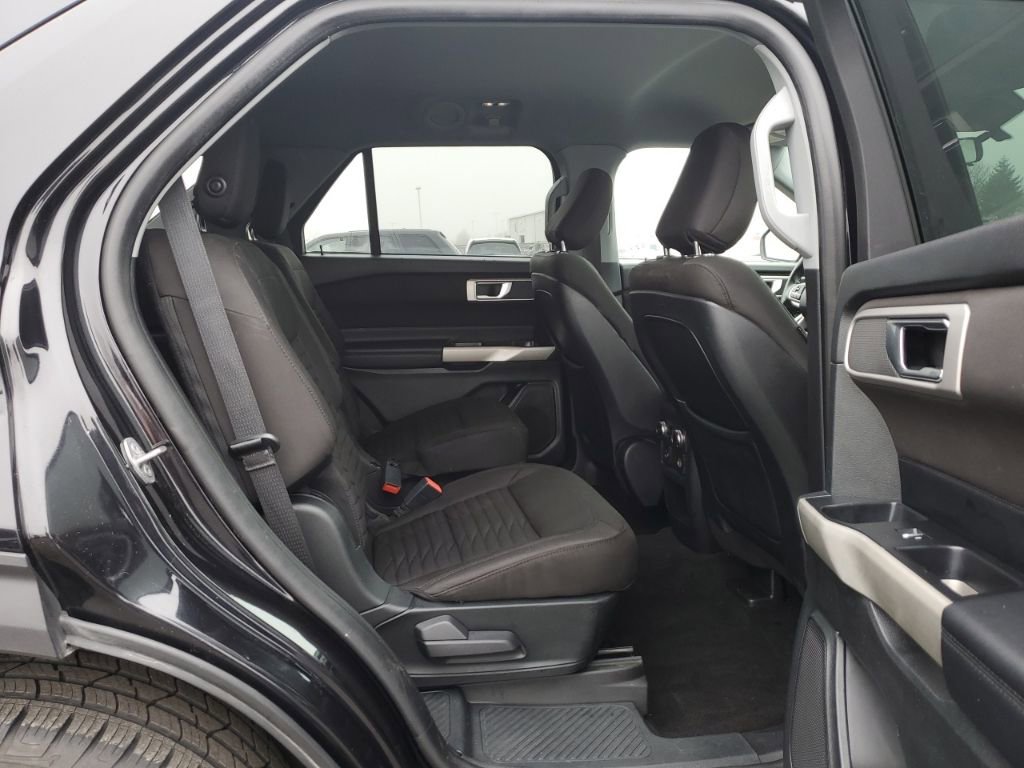 Used 2020 Ford Explorer XLT w/ Comfort Package image 31