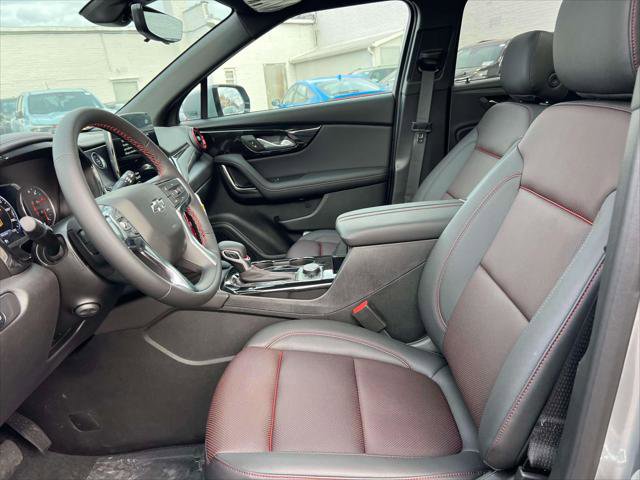 New 2025 Chevrolet Blazer RS w/ Driver Confidence II Package image 7