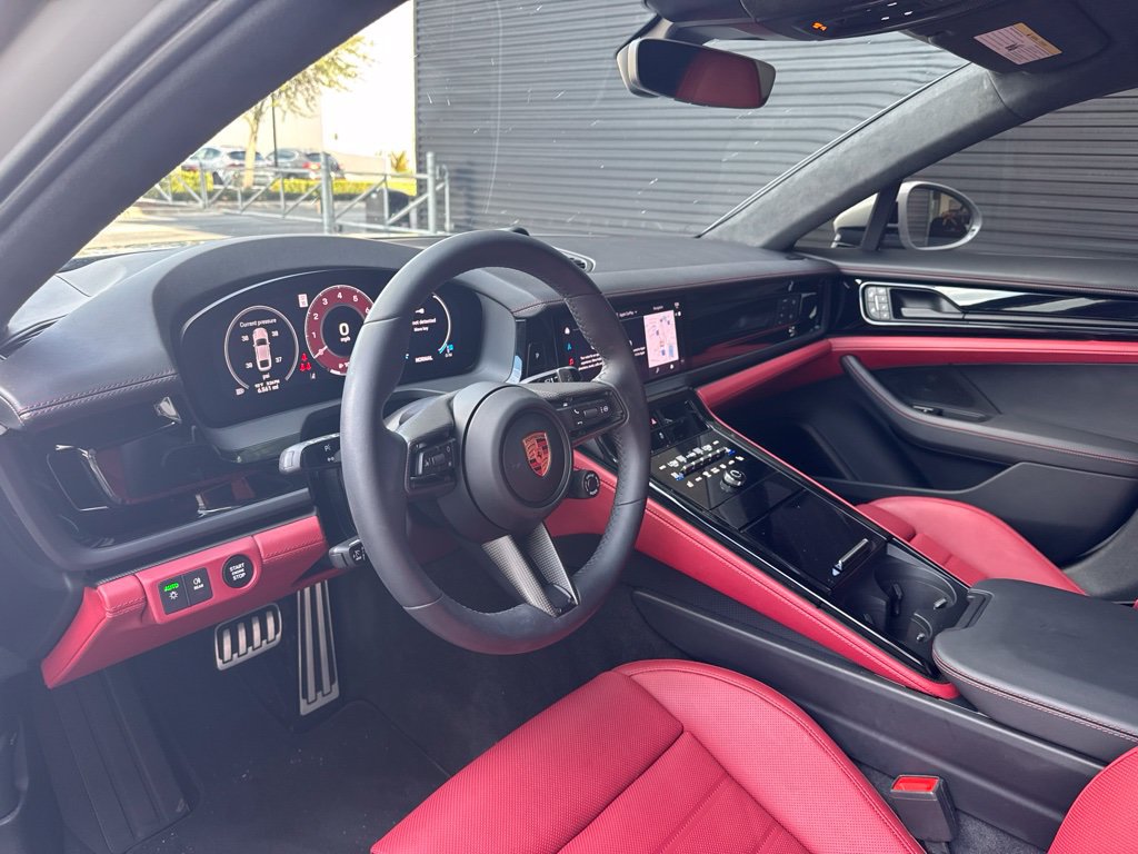 Certified 2026 Porsche Panamera RWD image 8