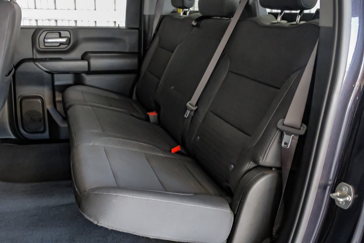 Used 2024 Chevrolet Silverado 2500 Custom w/ Custom Value Package AWD/4WD image 39